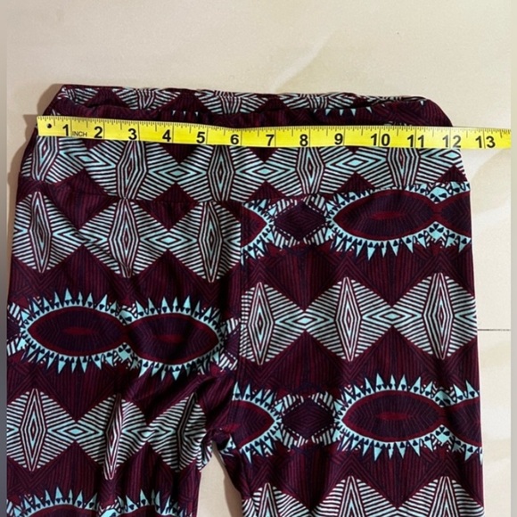 LulaRoe Stamp Leggings OS Red/blue Floral HTF Rare One size Spandex Polyester - Picture 8 of 15